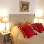 A L'ombre Du Tilleul Апартаменты