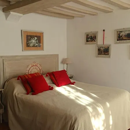 A L'ombre Du Tilleul Daire